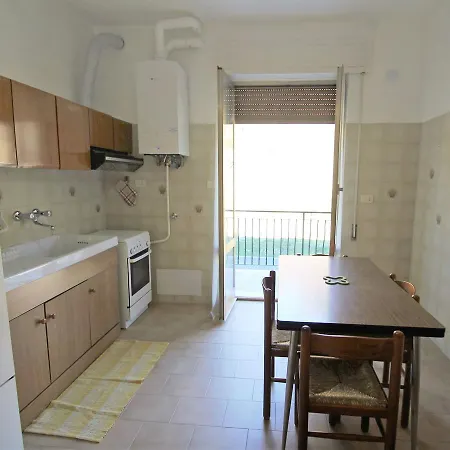 Locazione Turistica Aurelia 37 Apartman *